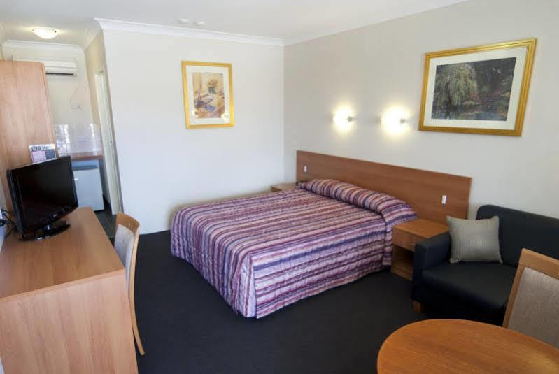 Narellan Motor Inn Dış mekan fotoğraf